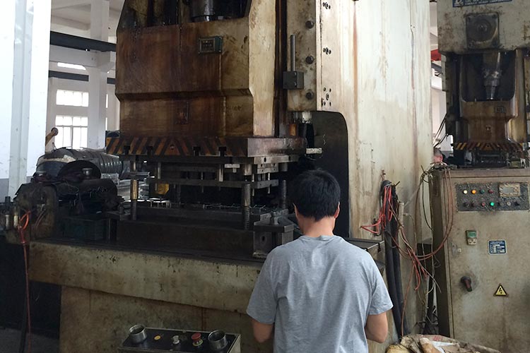 Material-punch-bend-galvanized-install